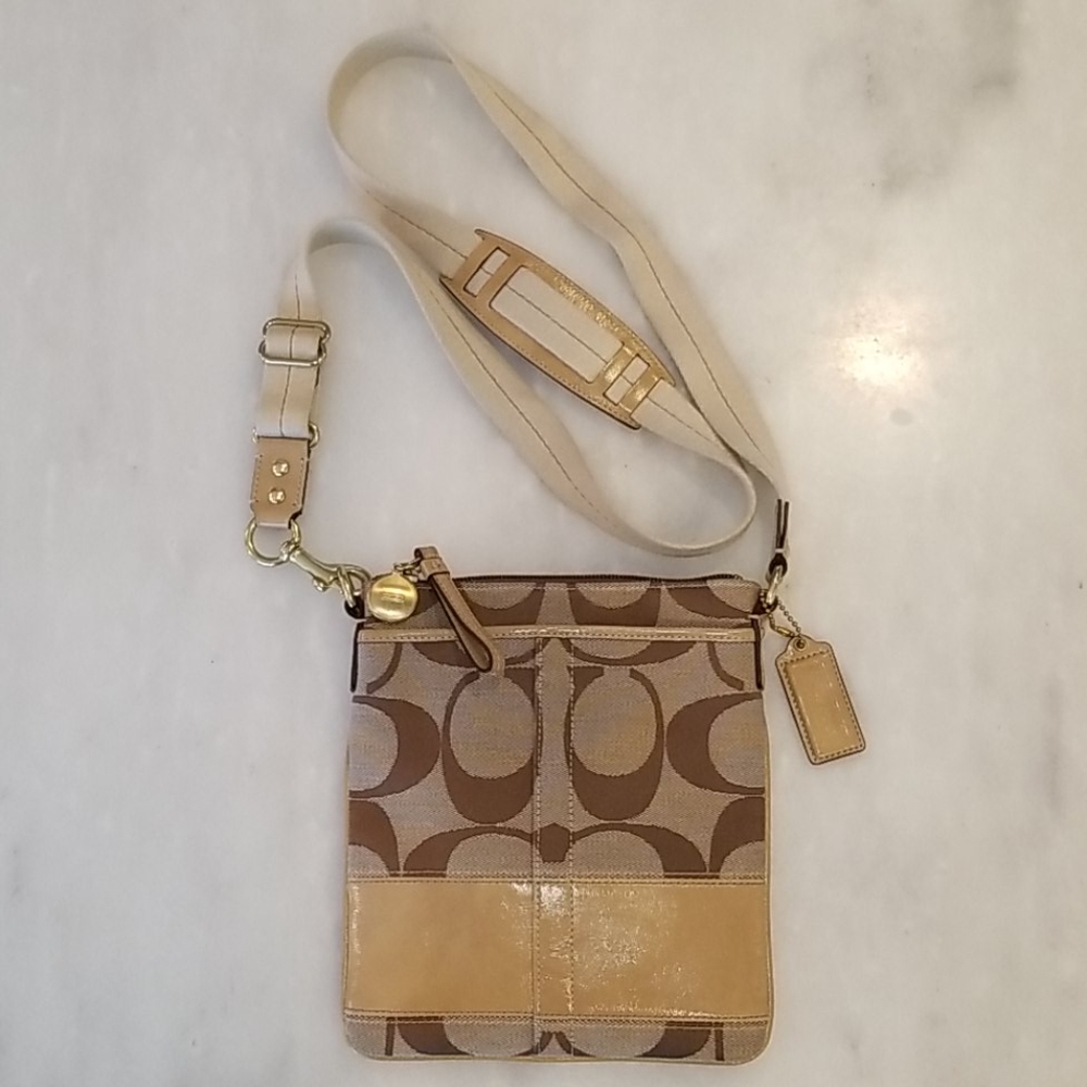 Coach Signature Logo Swingback Crossbody Bag